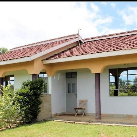 Buens Lugar Hotel Nanyuki Exteriör bild